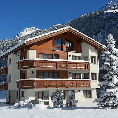Ferienhaus Antigua Saas-Grund Exterior photo